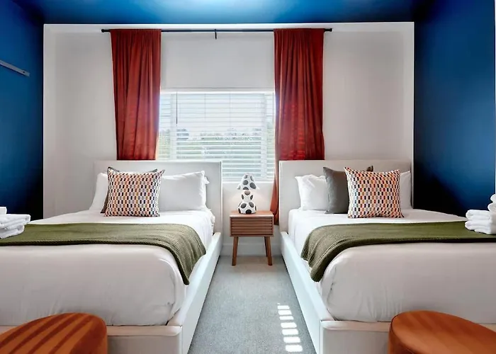 Holiday home Contour - Sparkling Pool - Mins To Phoenician Golf *